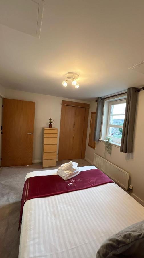 Edinburgh City Centre - Powderhall Modern Spacious 2 Bedroom Apartment With Free Parking Exterior photo